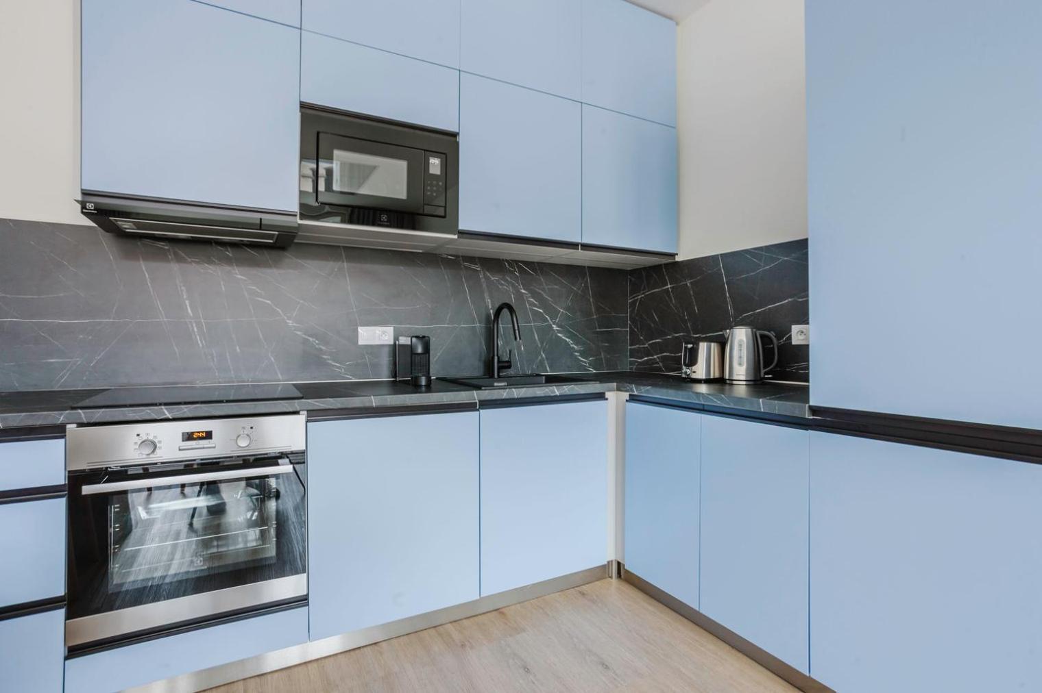 Appartamento Blueground 2 Renovated Namesti Miru Prg-33