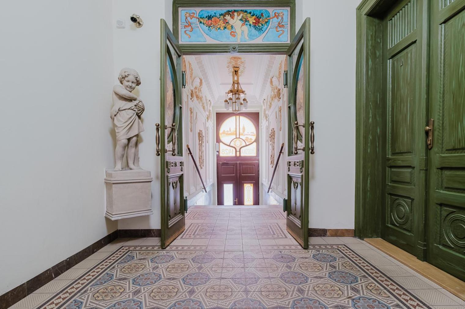 Appartamento Blueground 2 Renovated Namesti Miru Prg-33 Praga